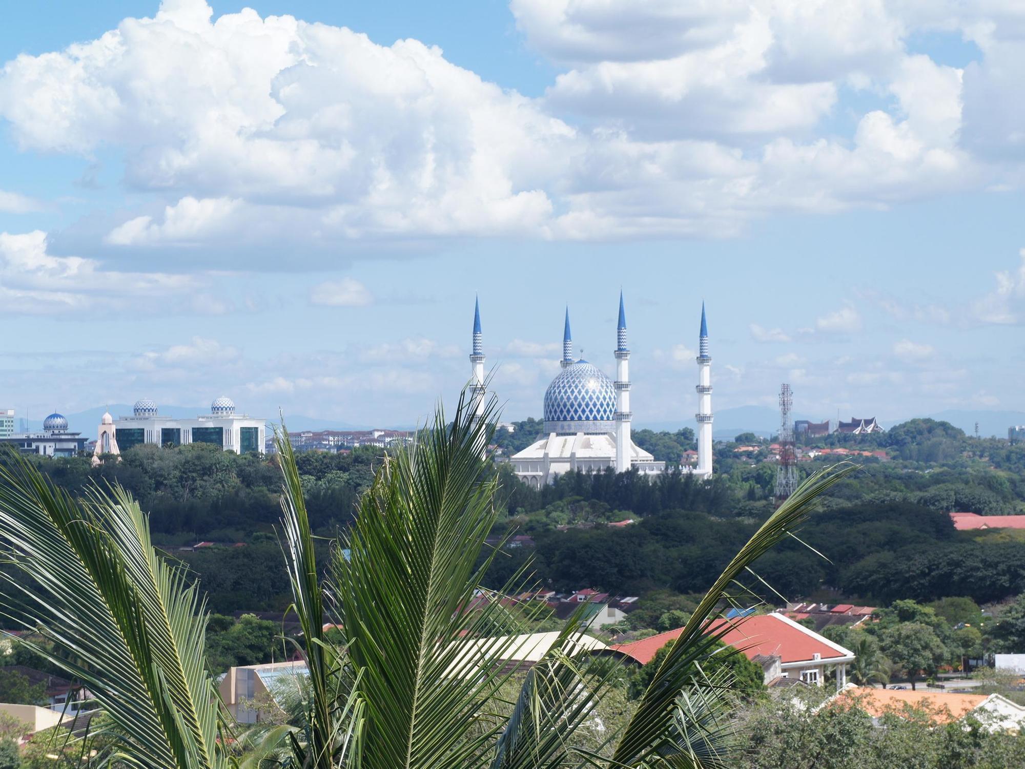 Intekma Resort & Convention Centre Shah Alam Exterior foto