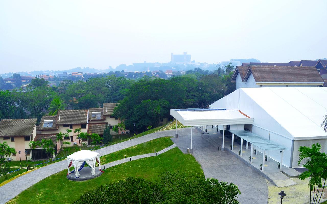 Intekma Resort & Convention Centre Shah Alam Zimmer foto